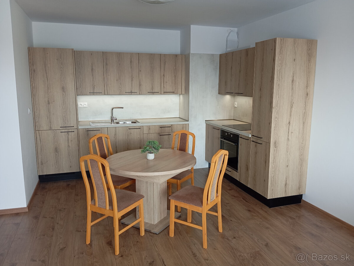 Prenájom moderného bytu v novostavbe Riviera Nitra - 3
