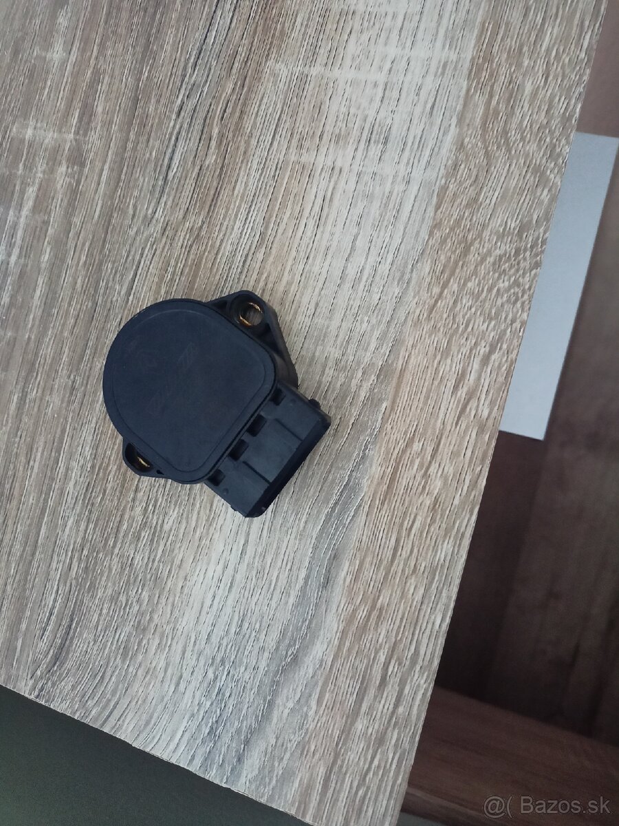 Renault potenciometer plynu - 3