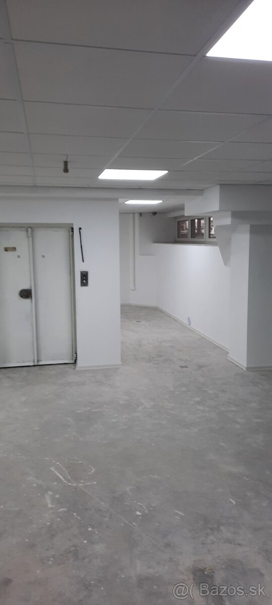 Obchodné priestory, kancelárske, služby - 3