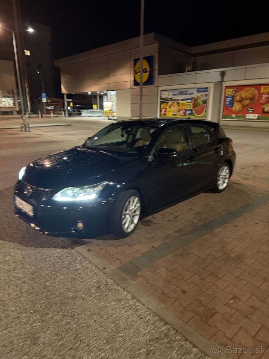 Lexus ct200h 2011 - 3