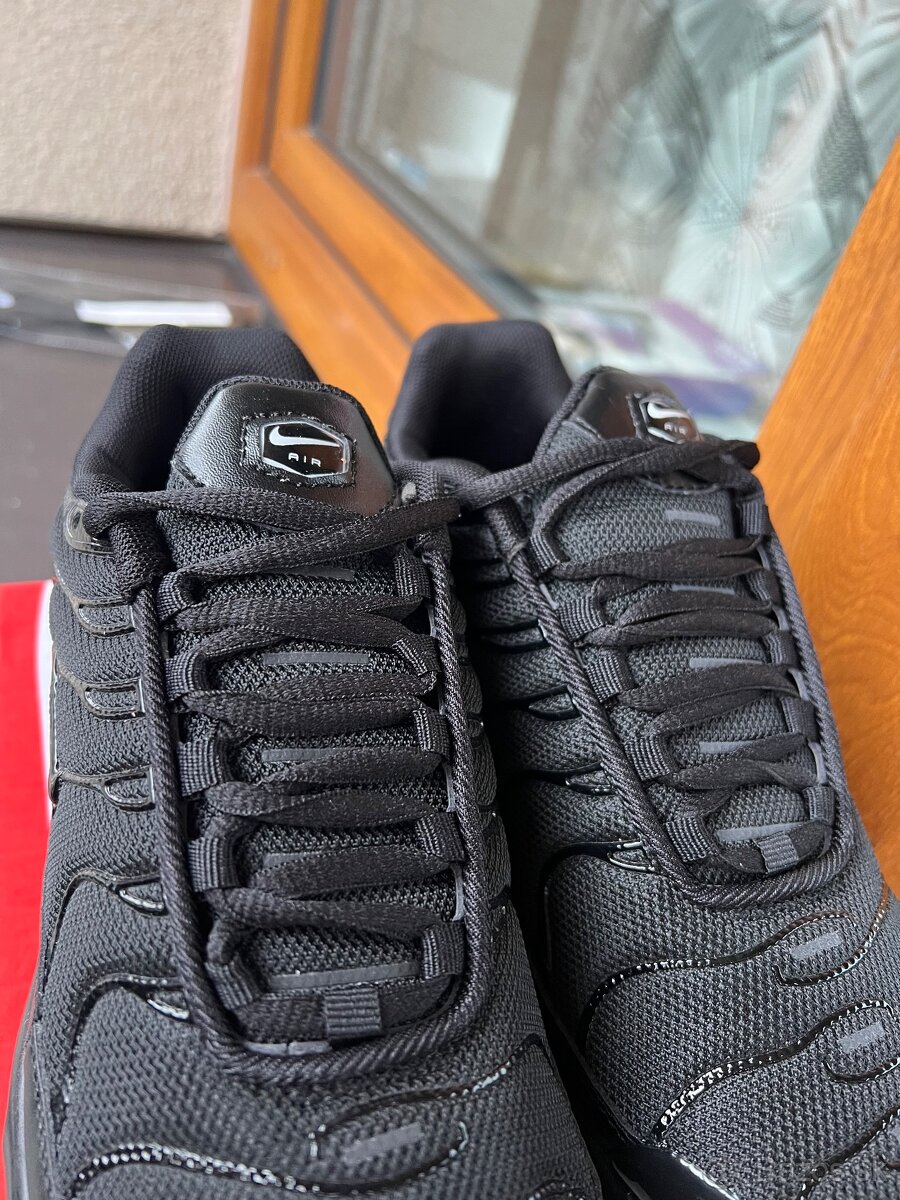 Nike Air Max Plus Triple Black - 3
