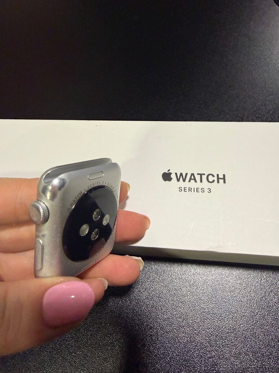 Predám apple watch series 3 - 3