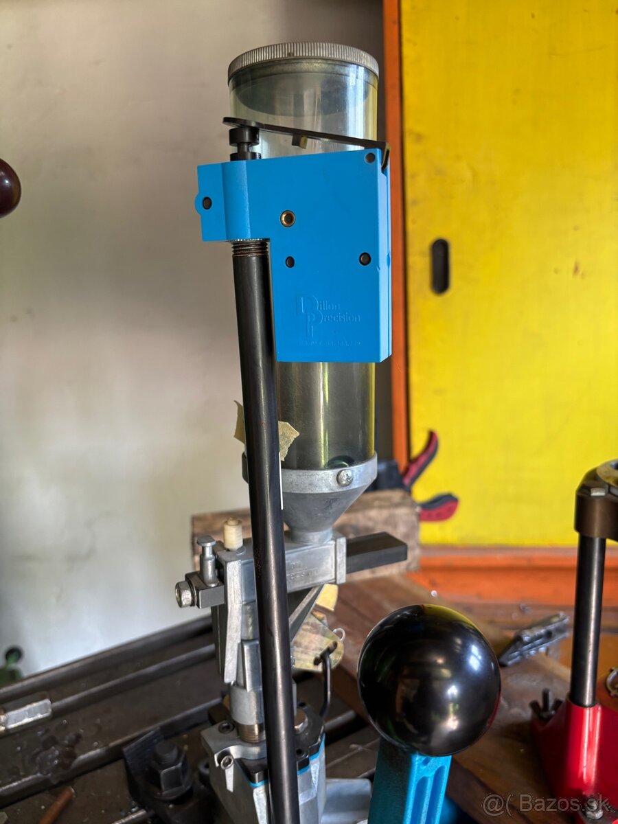 Prebíjací lis Dillon SDB 9mm luger Square Deal B - 3