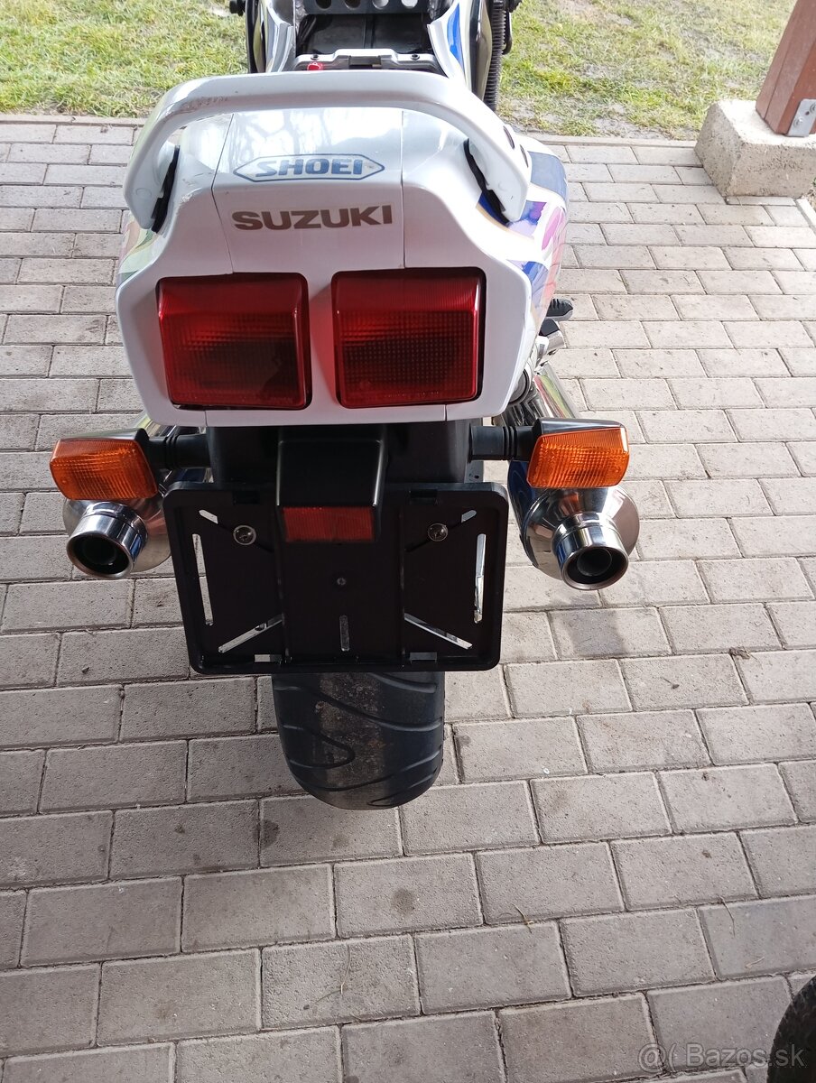 Suzuki GSX-R 1100 - 3