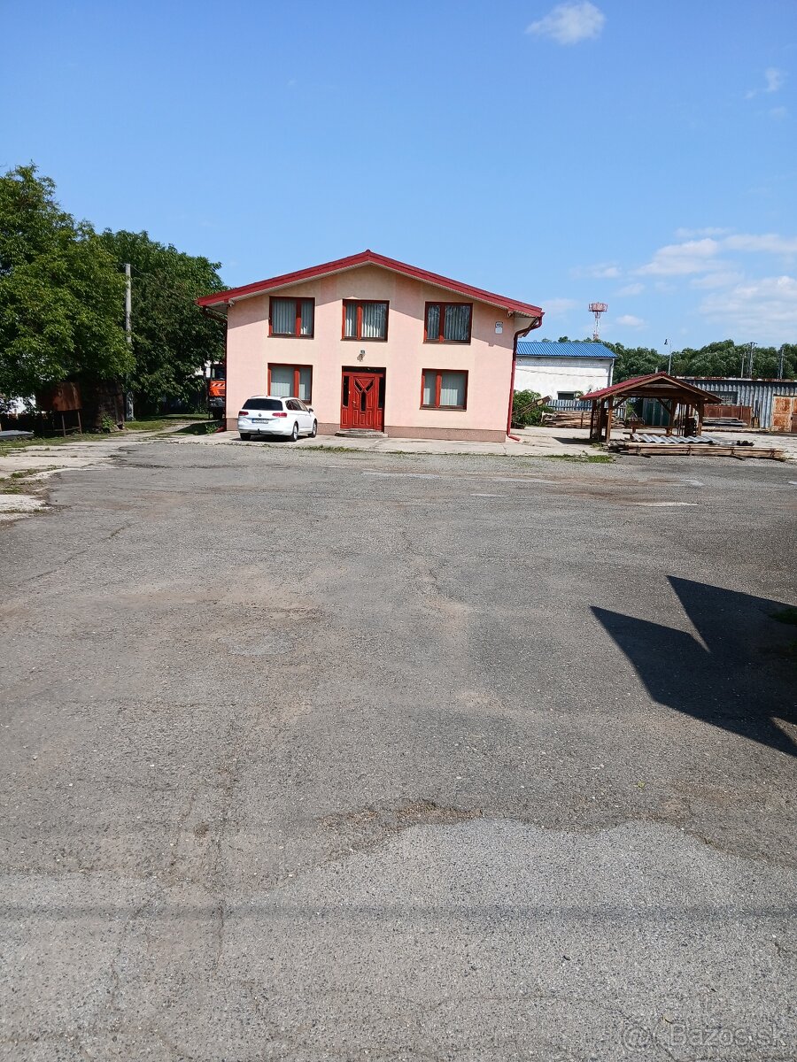 Areál na prenájom a 2x hala Prešov - 3