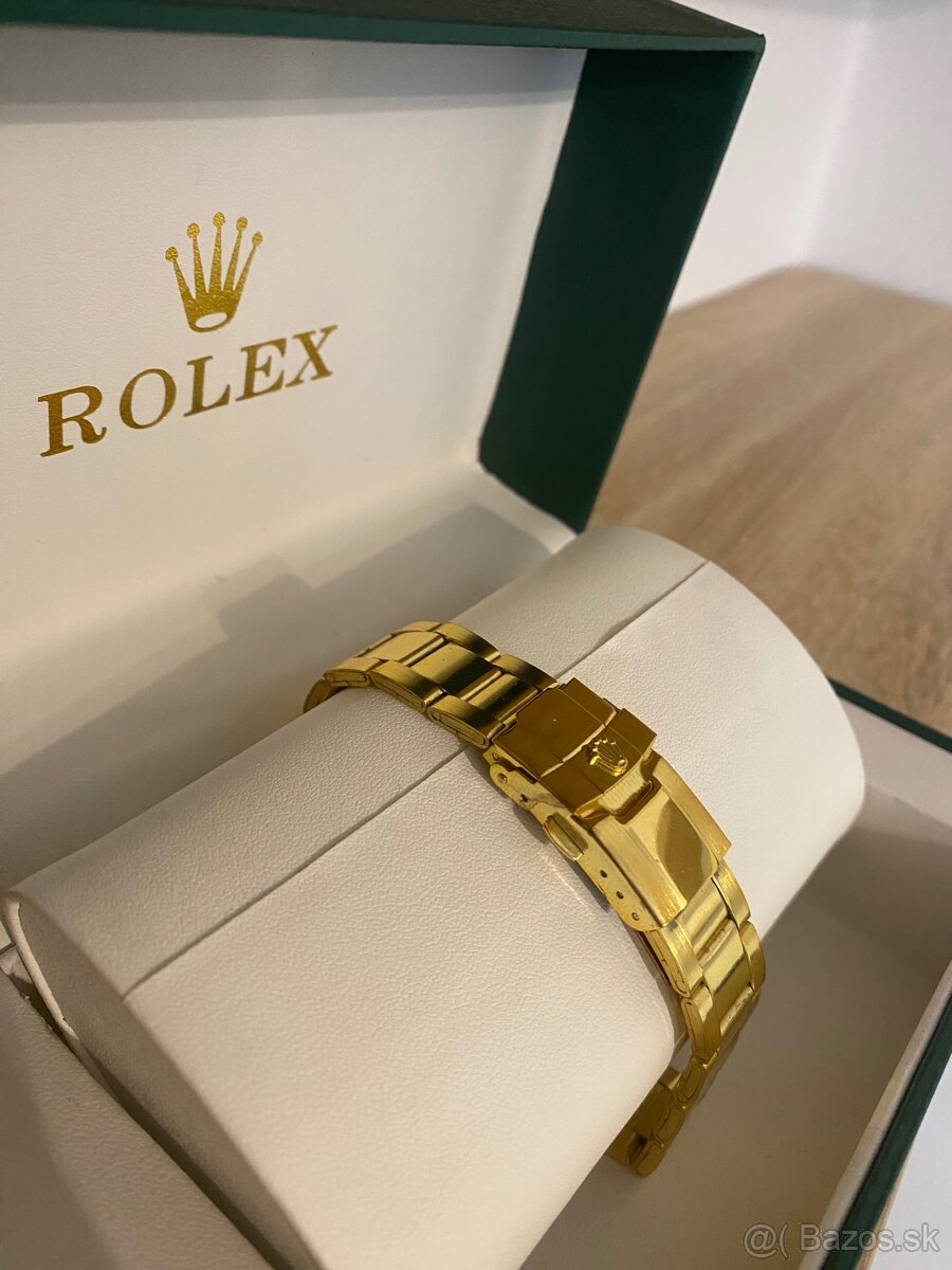 Rolex Submariner - yellow gold, black dial - 3