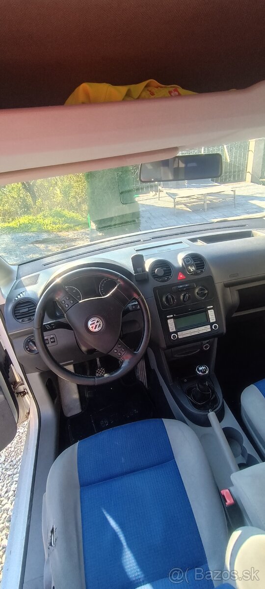 Volkswagen Caddy - 3