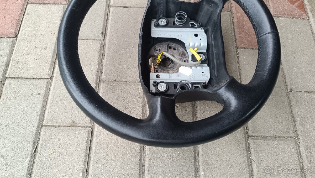 Skoda octavia 1 superb 1 kozeny volant - 3