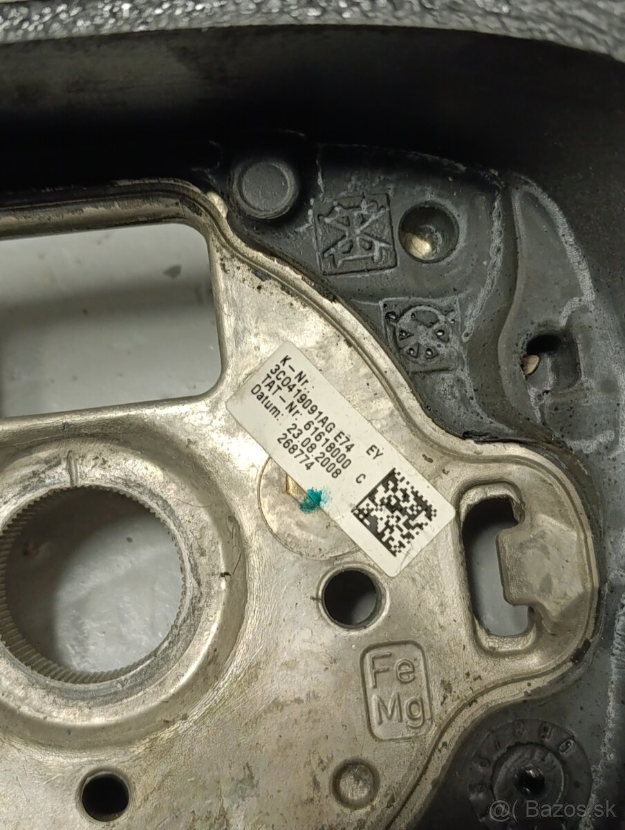 Kožený tříramenný volat VW Passat B6 - 3