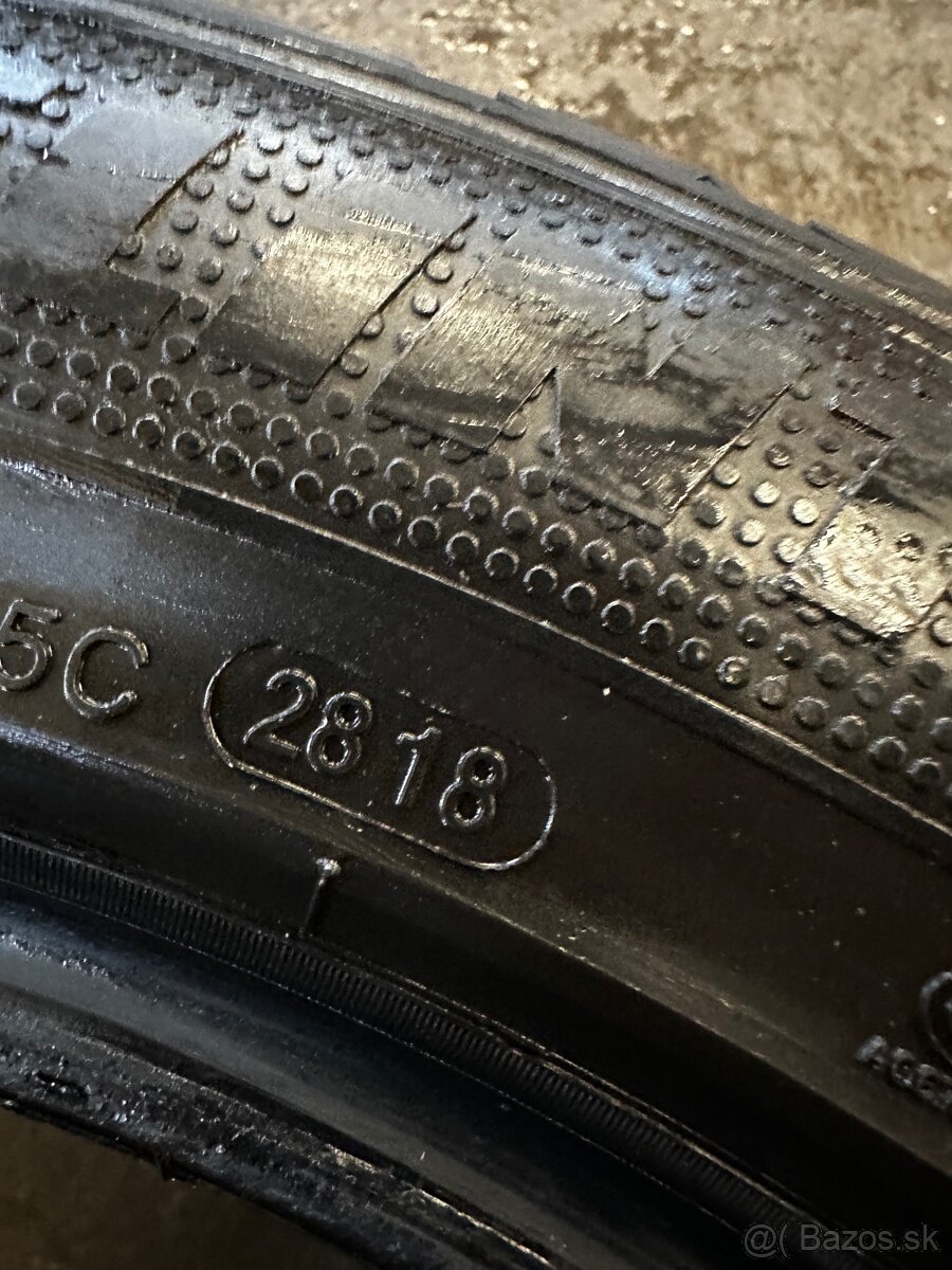 ZIMNÁ SADA 215/55 R17 DELINTE - 3