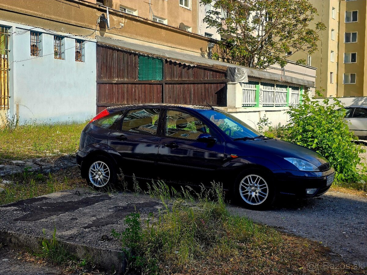 Ford Focus 2003 1,4i - 3