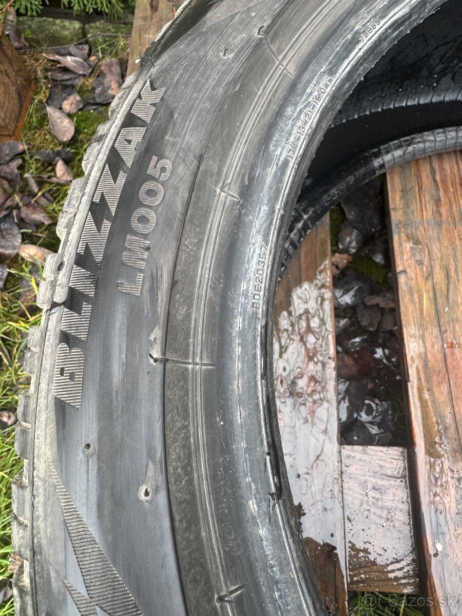 225/45 R17 Bridgestone - 3