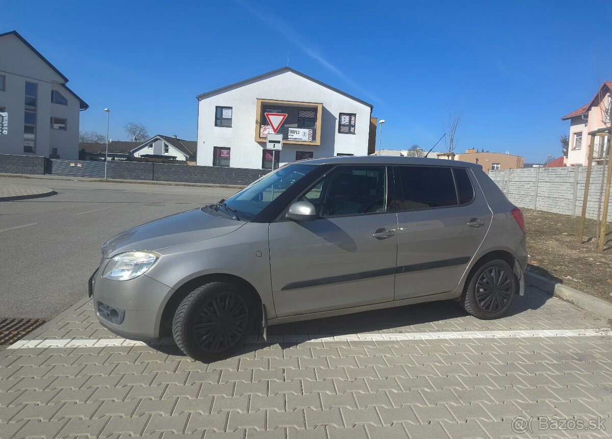 Škoda Fabia II - 3