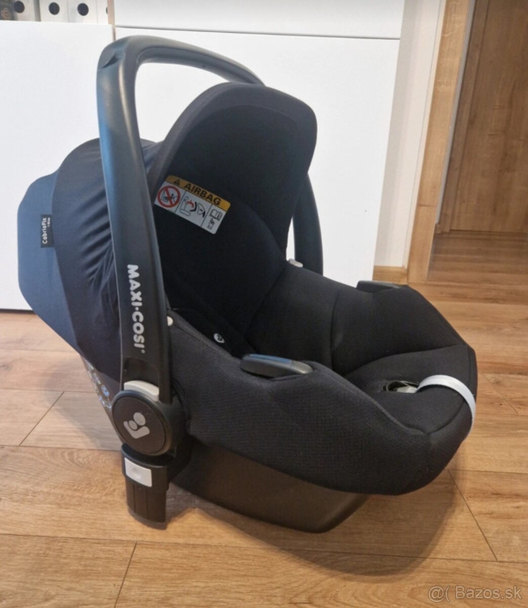 Maxi - Cosi Cabriofix vajíčko a i-size base - 3
