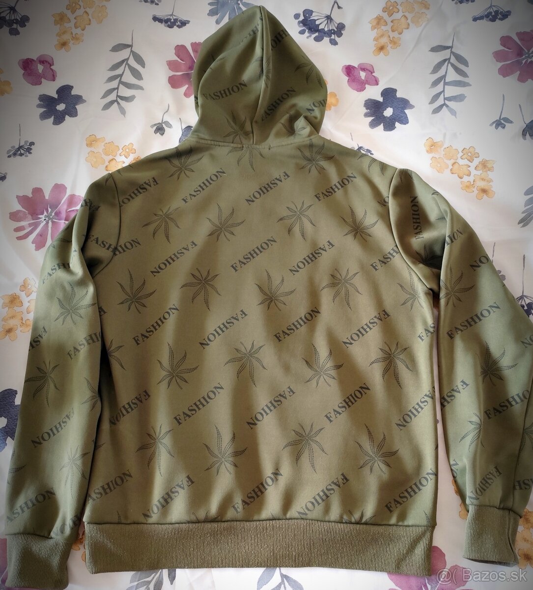 Mikina z kapucňou - 3