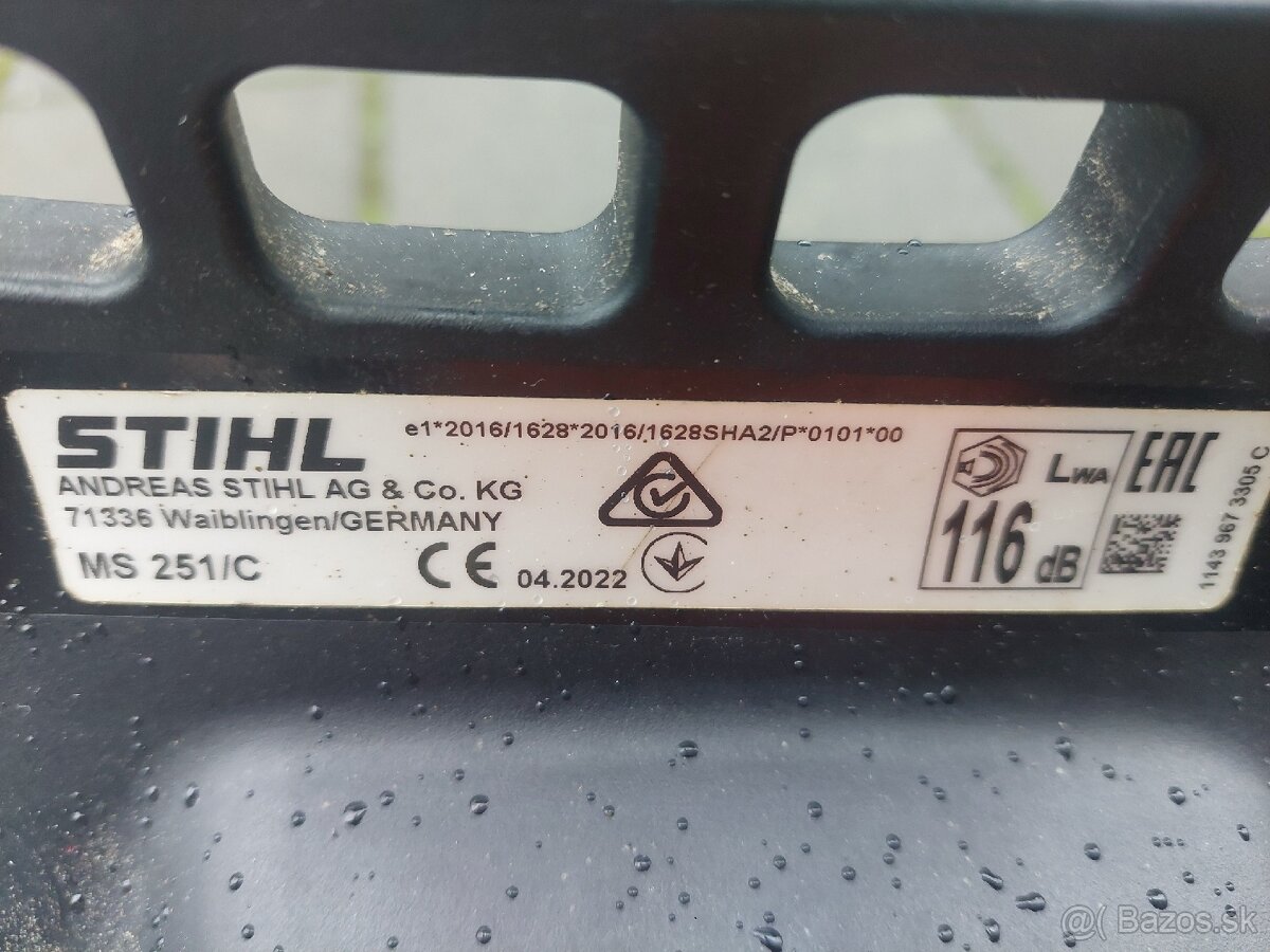 Motorová píla STIHL MS 251 - 3