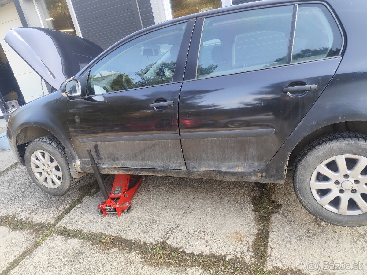 Golf 5 - 3