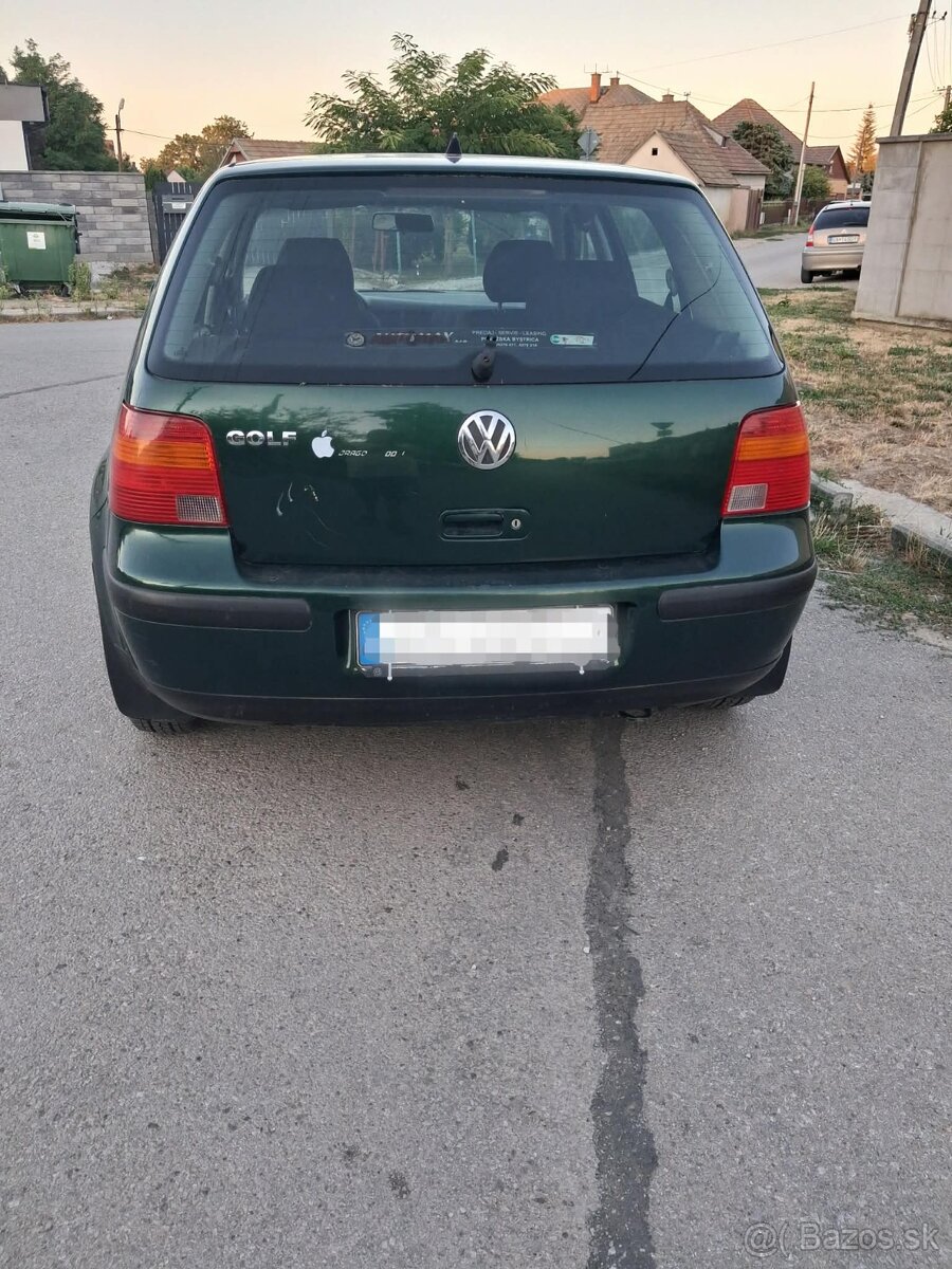 Volksvagen Golf 4 1.4 55kW - 3
