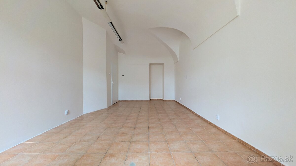 Nebytový priestor v centre mesta - 3