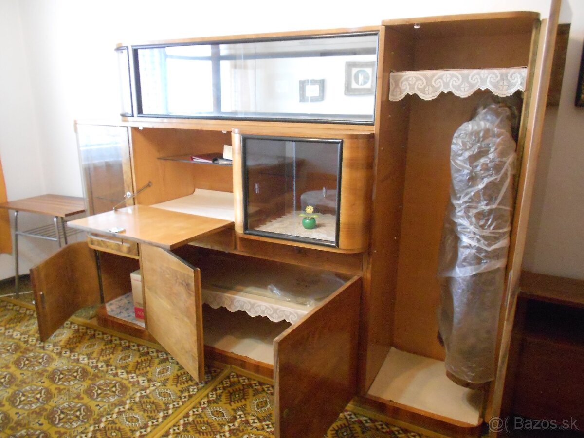 Sekretár, obývacia stena - 3