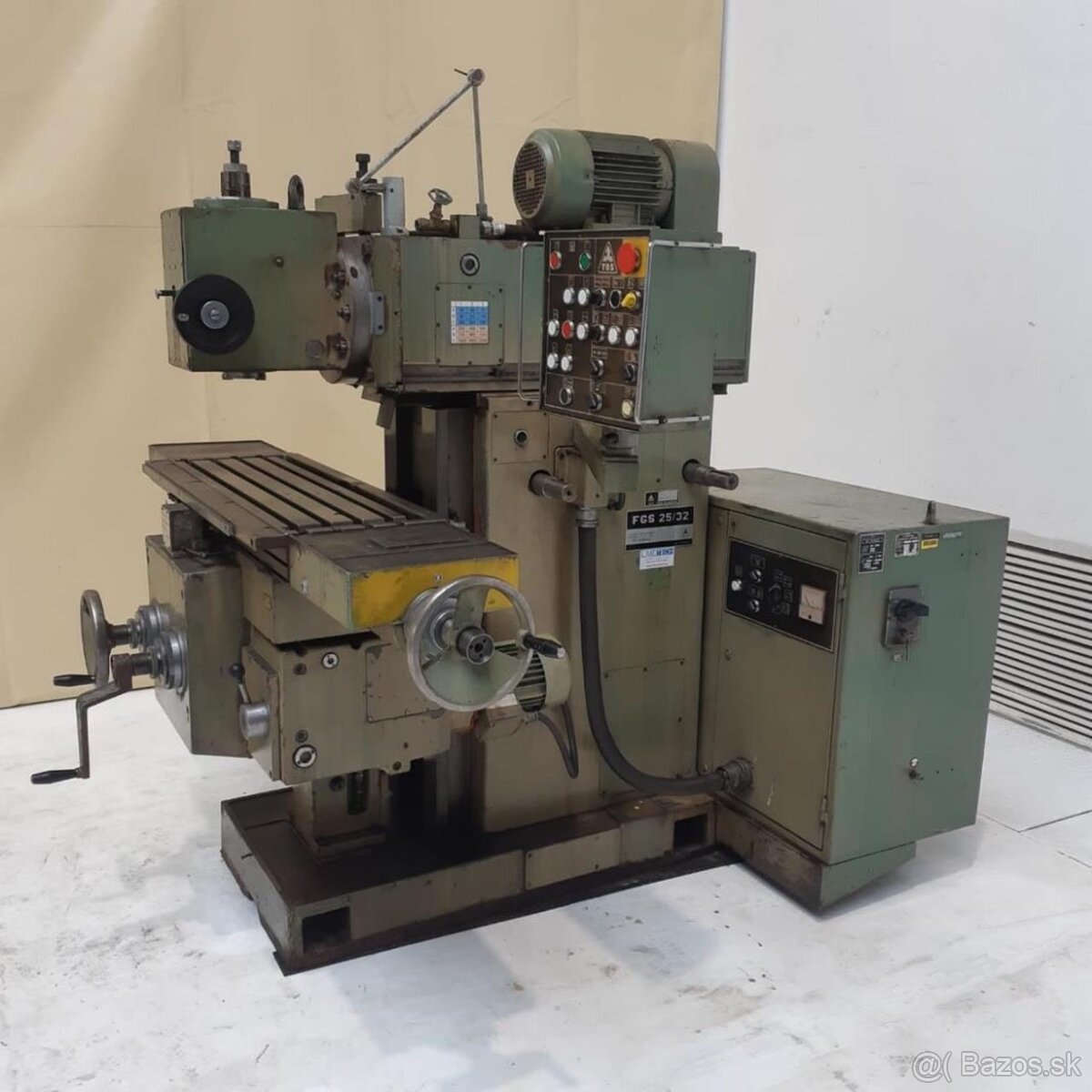 Konzolová frézka TOS FGS 25/32 (8591) - 3