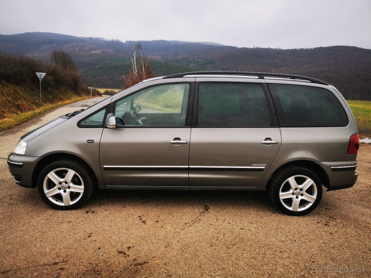 VW SHARAN 2.0TDI 103KW 140PS UNITED NAVI ŤAŽNÉ R17 MOD 2010 - 3