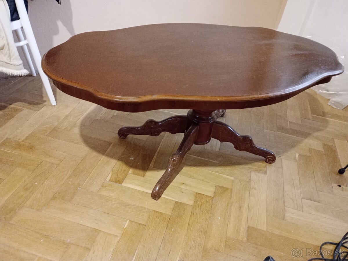 Taliansky stolík - 3