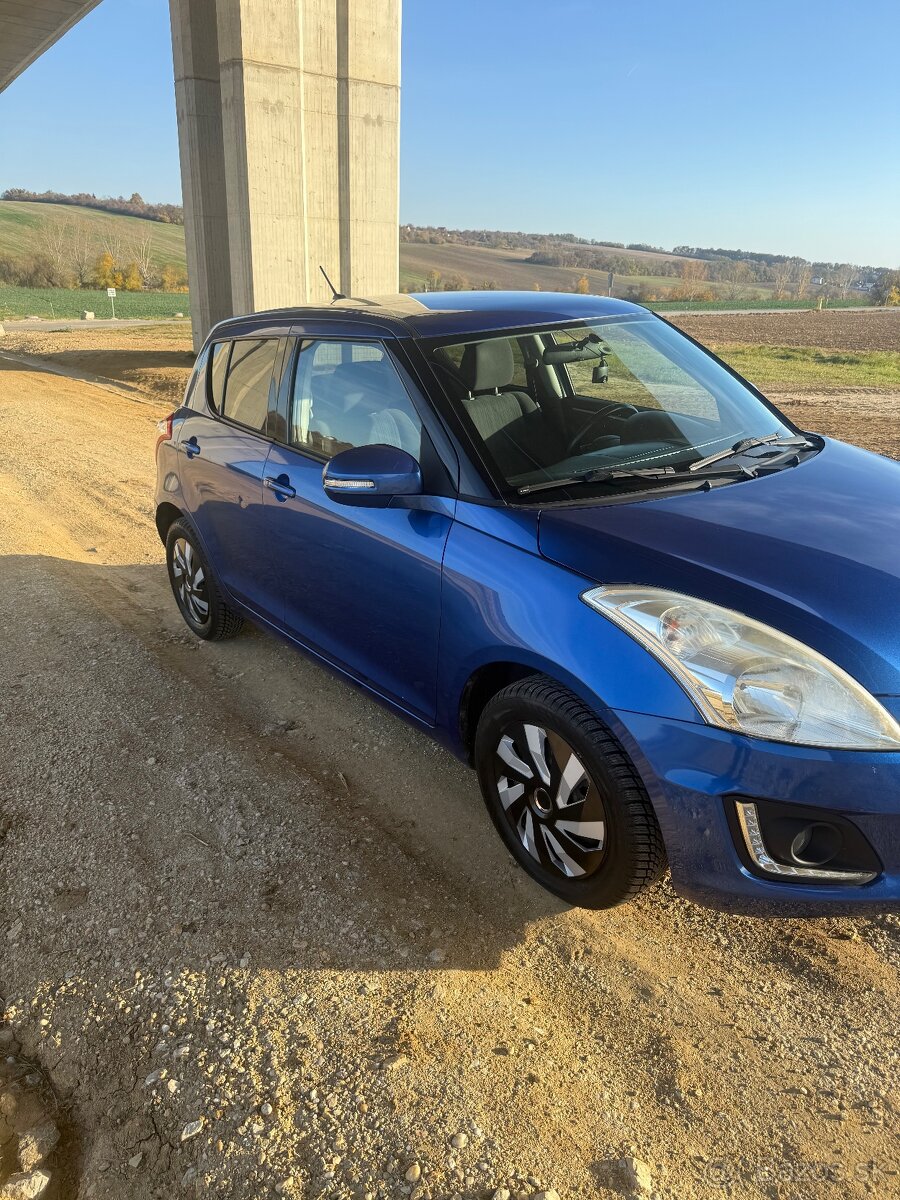 Suzuki Swift GLX 1.3 - 3