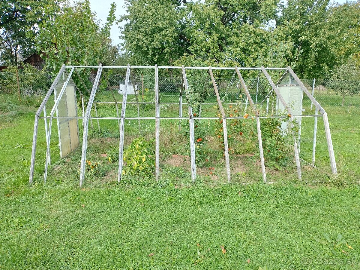 Kovová konštrukcia na fóliovník - 3