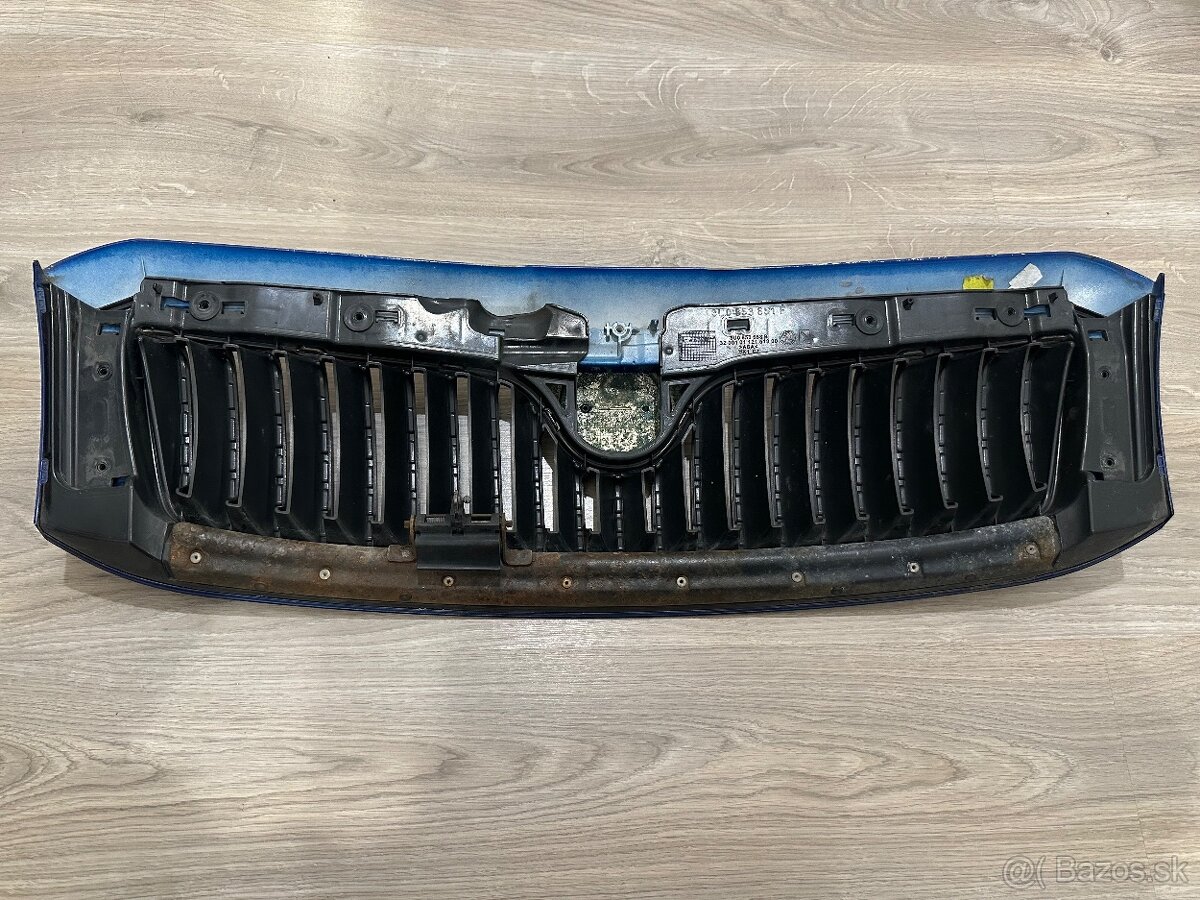 Škoda superb 1 predná maska facelift - 3