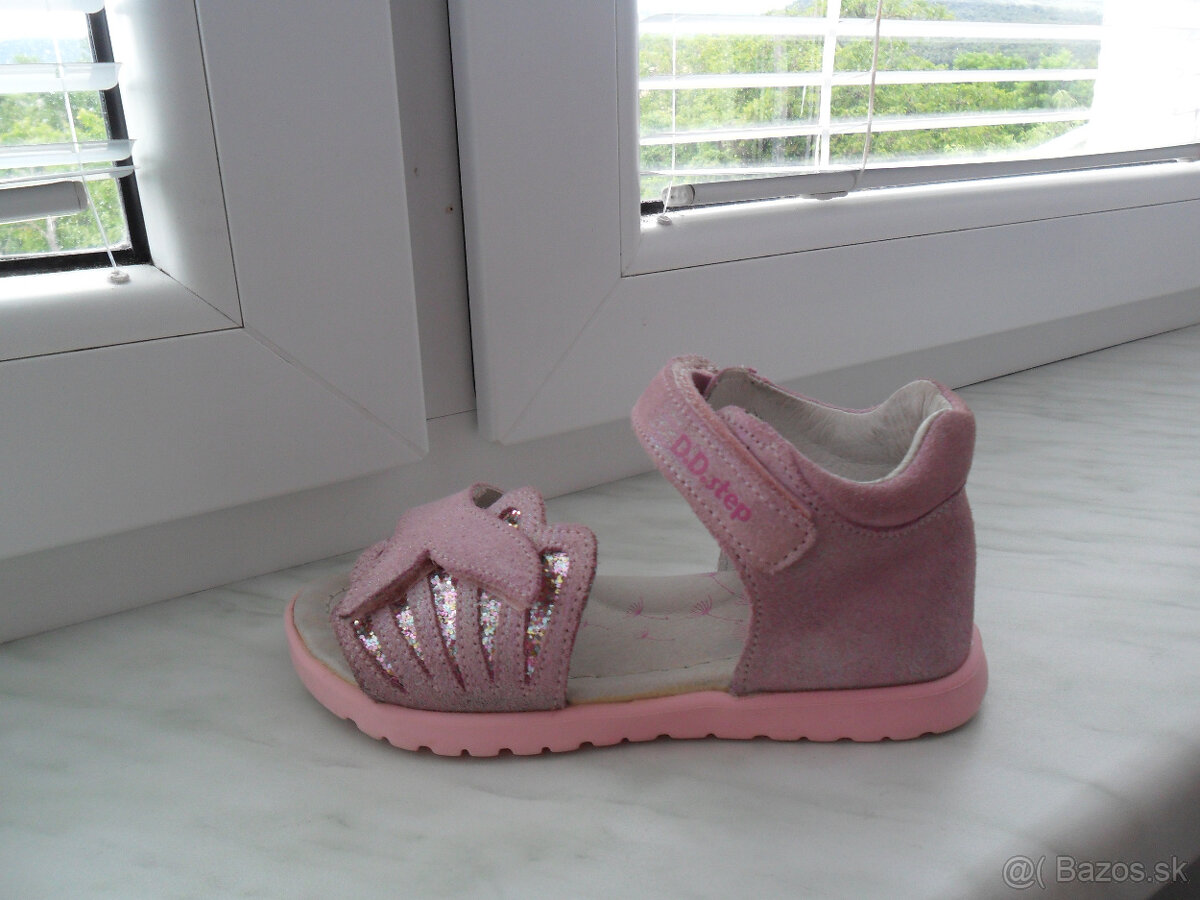 Detské kožené sandálky značky D.Dstep v 29 - 3