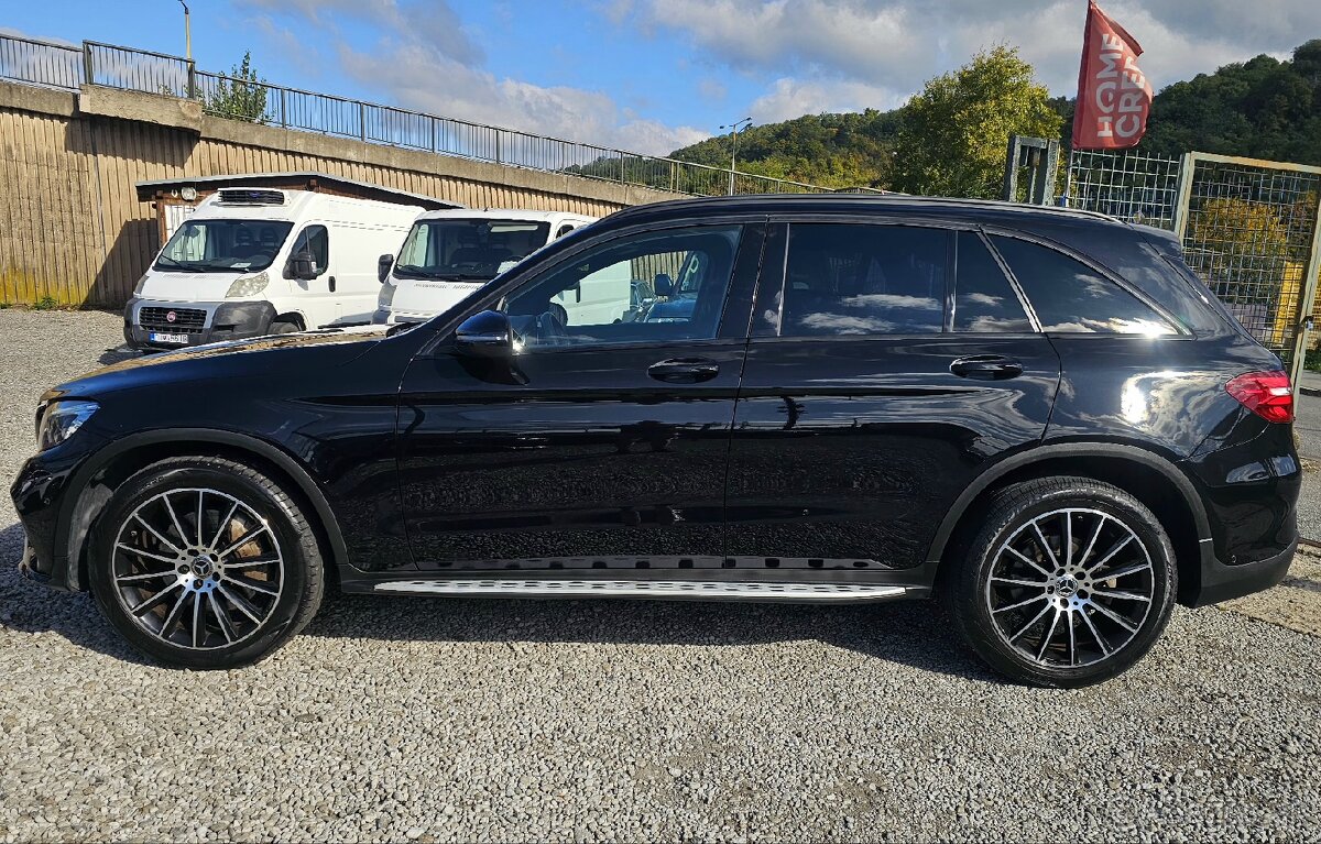 Mercedes GLC 250d 4MATIC A/T AMG line Rezervované - 3