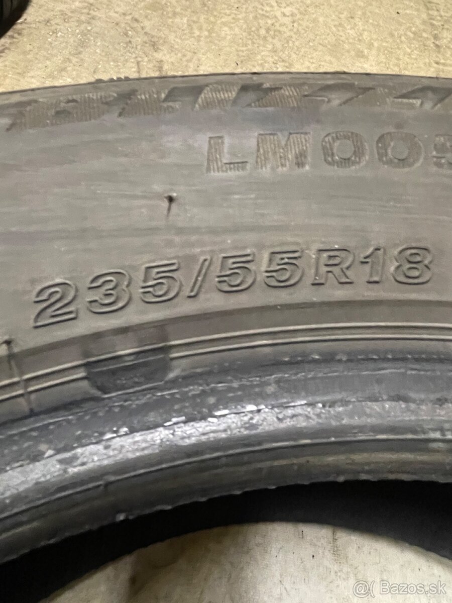 2022 Bridgestone 235/55 R18 zimné - 3