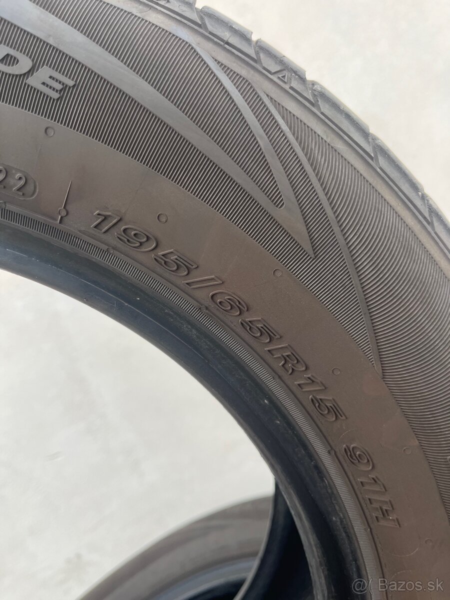 LETNÉ PNEU 195/65 R15, DOT22, 5-6mm - 3