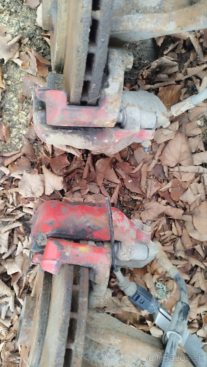 Otoče a brzdy 288mm - 3