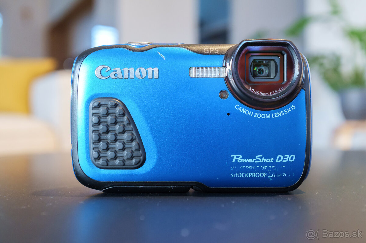 Canon PowerShot D30 - 3