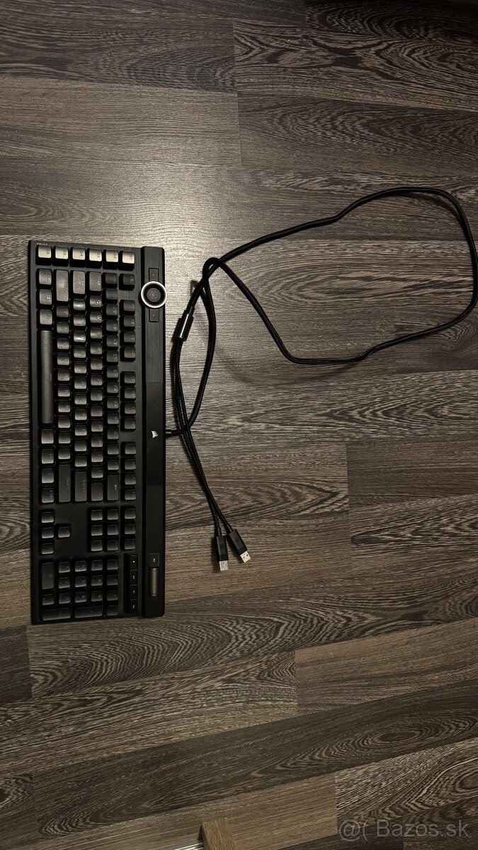 Predám hernú klávesnicu Corsair v perfektnom stave - 3