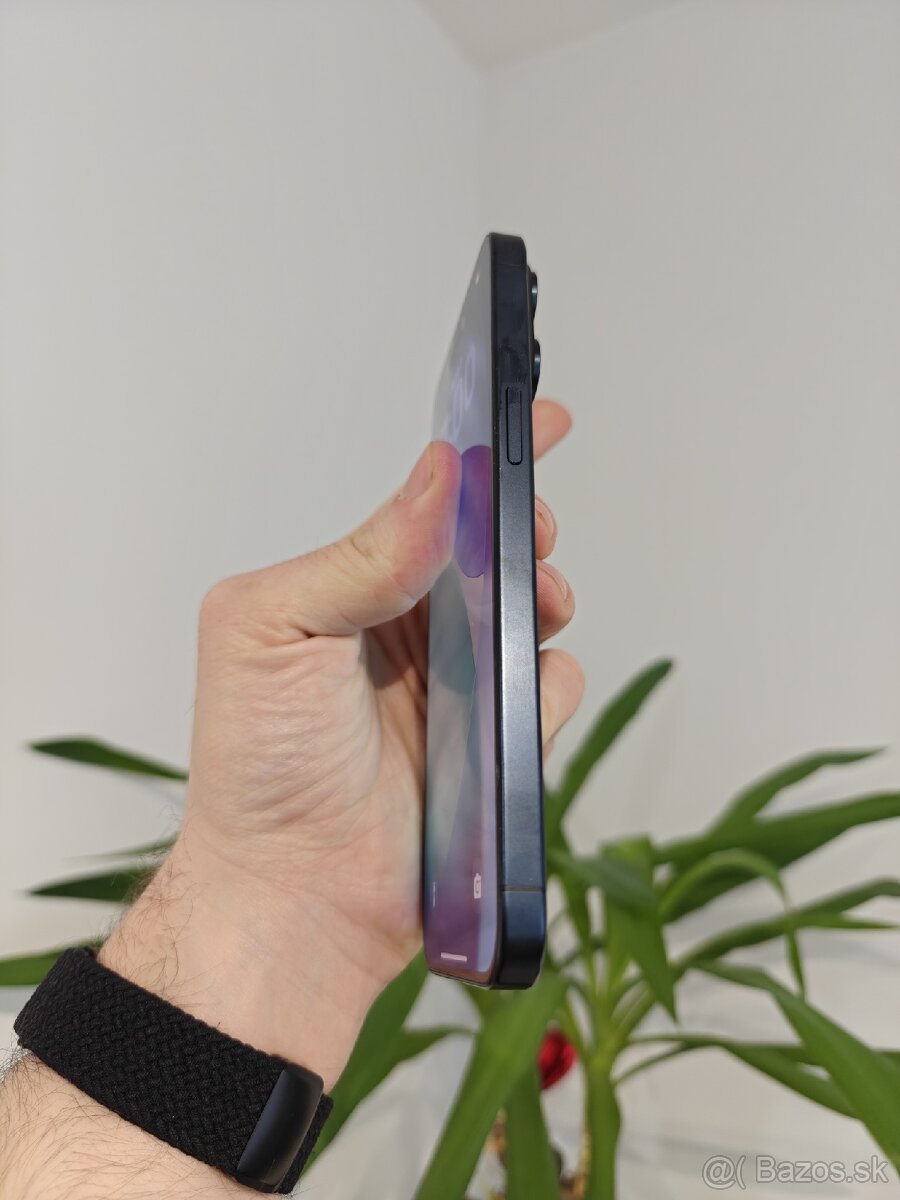 Apple iPhone 15 Pro Max 256GB Blue Titanium - 3