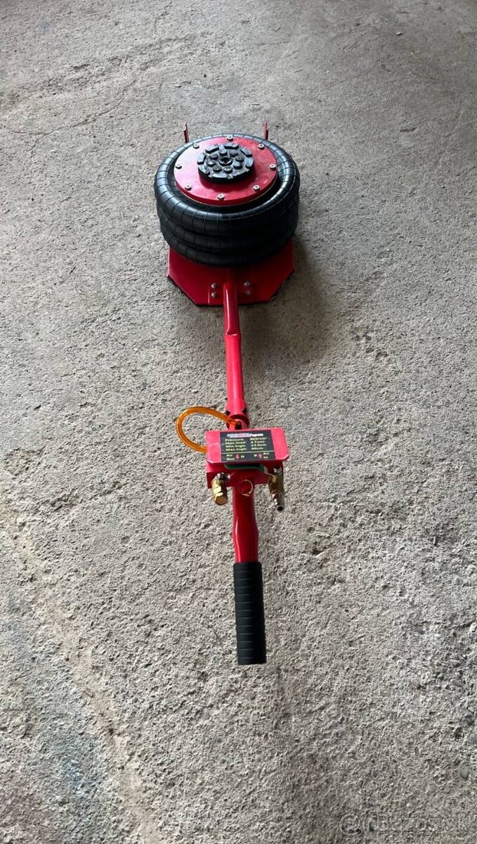 Pneumaticky vankušový zdvihak 4T - 3