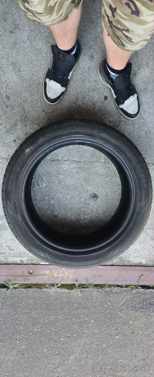 Nokian 225/45 zr17 - 3