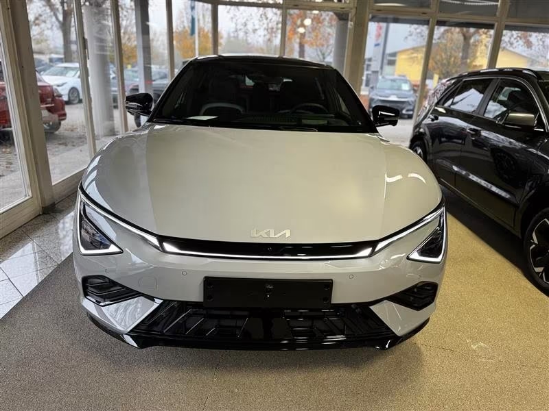 KIA EV6 GT LINE 2025 4x4 AWD 84KW bateria LongRange