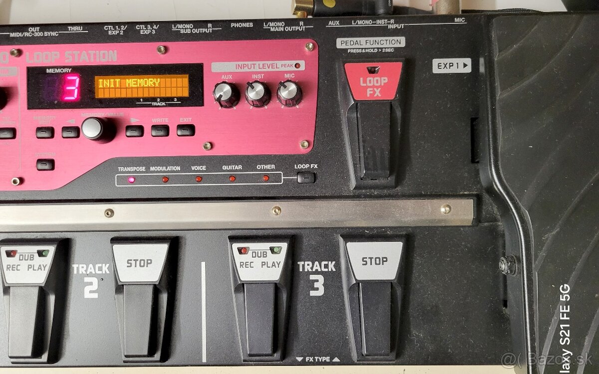 BOSS RC-300 LOOP STATION - 3