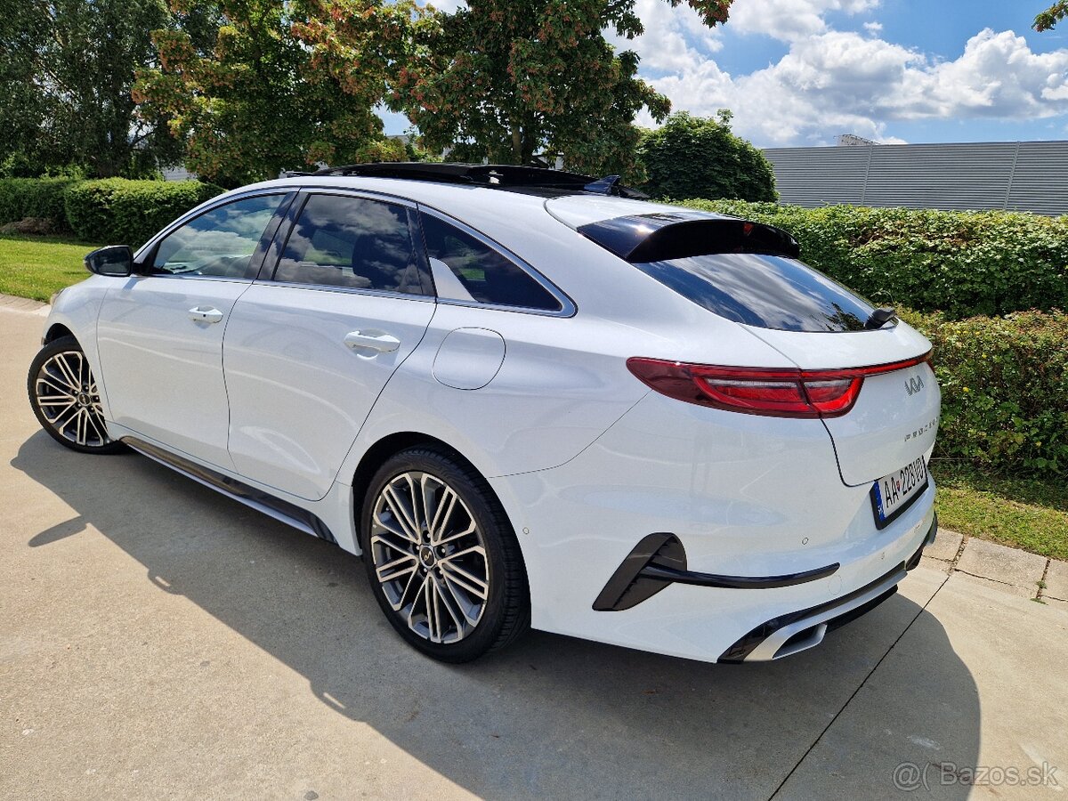 Kia ProCeed 1.5 T-GDi GT-Line A/T - 3