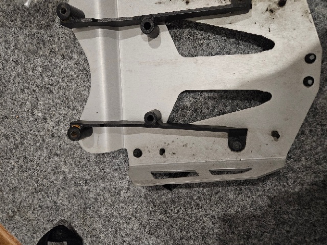 KTM 1290 Super Adventure hliníkový zadný nosič GIVI pc.140€ - 3