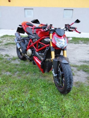 Ducati Streetfighter-S - 3