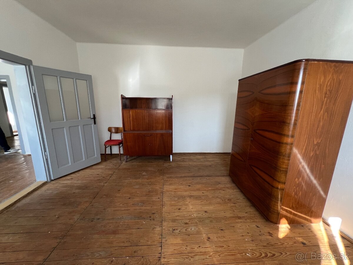 Na predaj rodinný dom, Šurany - 3