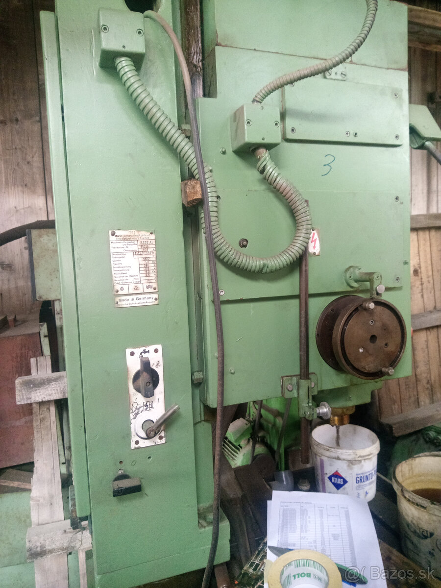 vrtacka stojanova Heckert, typ BS 32 AI - 3