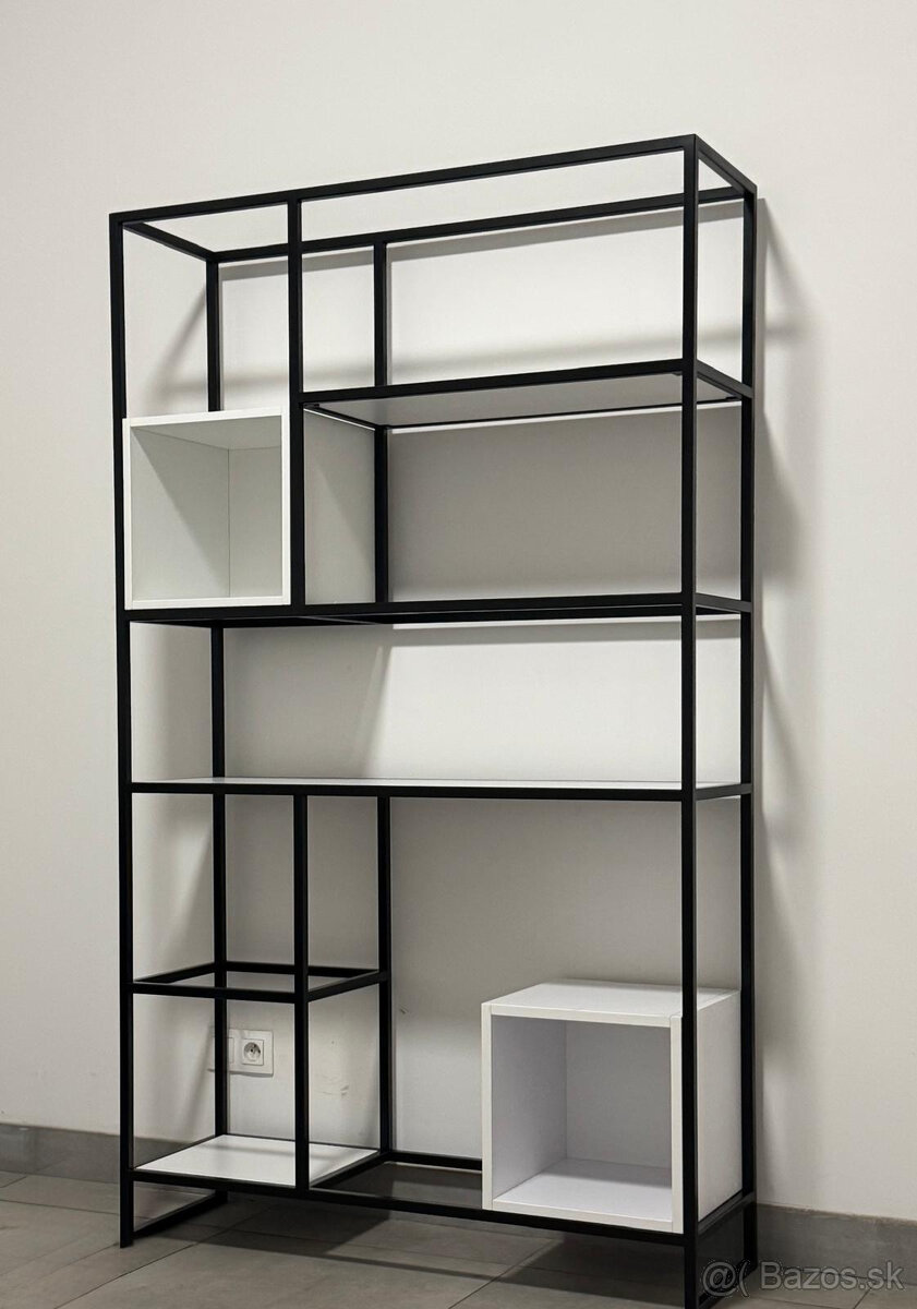 MODERNÝ REGÁL - 3