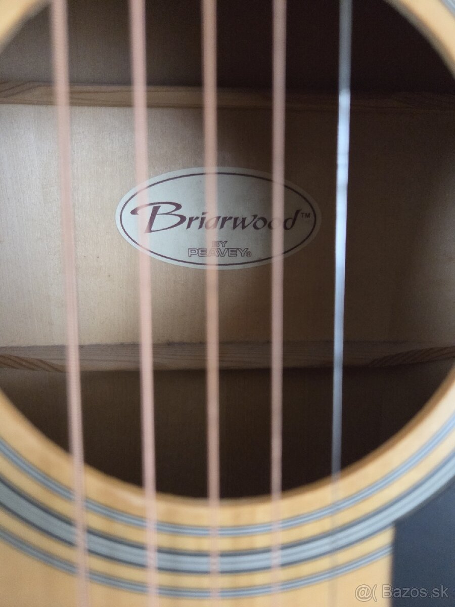 Akusticka gitara + stojan + prislusenstvo - 3