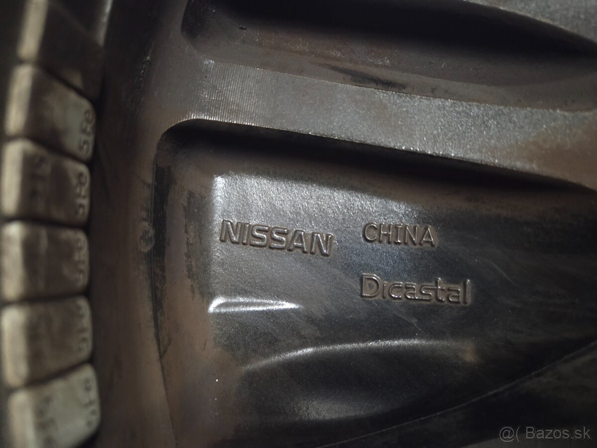 Nissan x-trail T-33 - 3